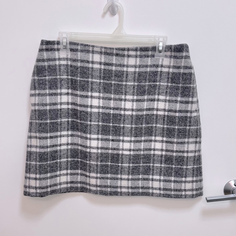 NWOT Uniqlo wool mini skirt sz 12 grey/gray plaid pattern